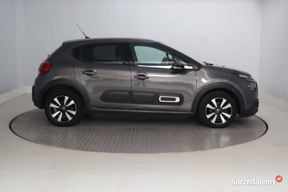 Citroen C3 12 PureTech światła LED śląskie Zabrze