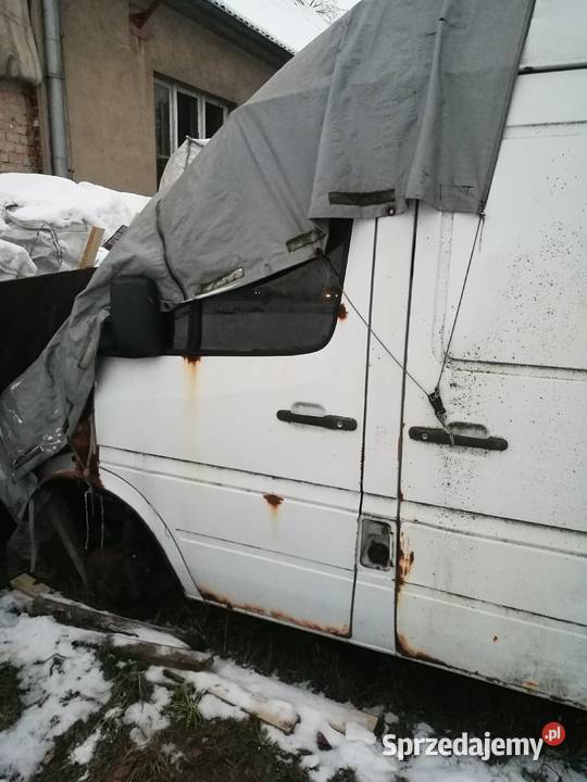 Karoseria Mercedes Sprinter 29 td Średni wysoki dostawcze Poznań