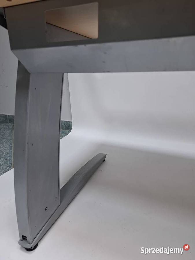 Biurko proste Mebelux Pulsar 160x73 klon duża