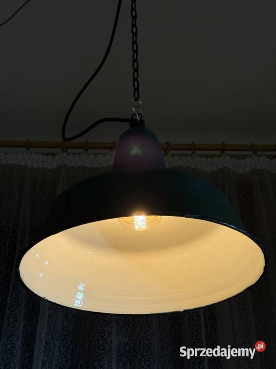 Lampa industrialnaOBs3 z lat 60 Lampy wiszące