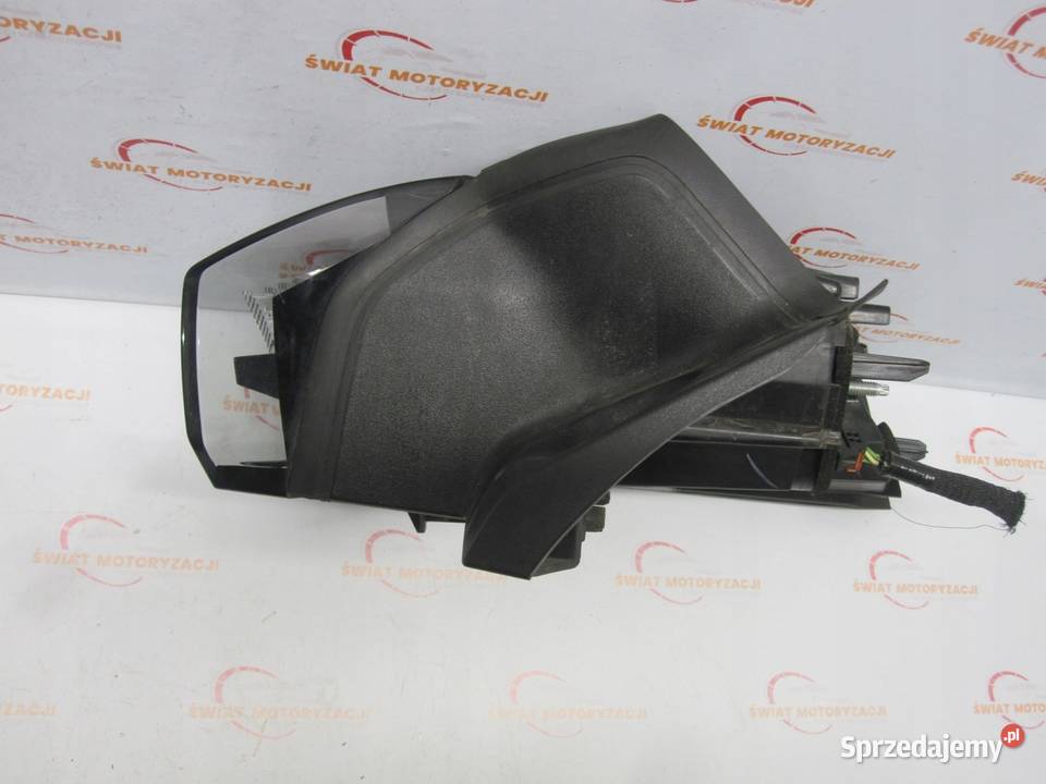 PEUGEOT 2008 II GT LINE 22r lampa lewa tył Kielce