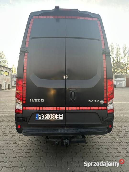 Iveco Daily 35S18 2019r XXL czarny mat lubuskie Sulechów