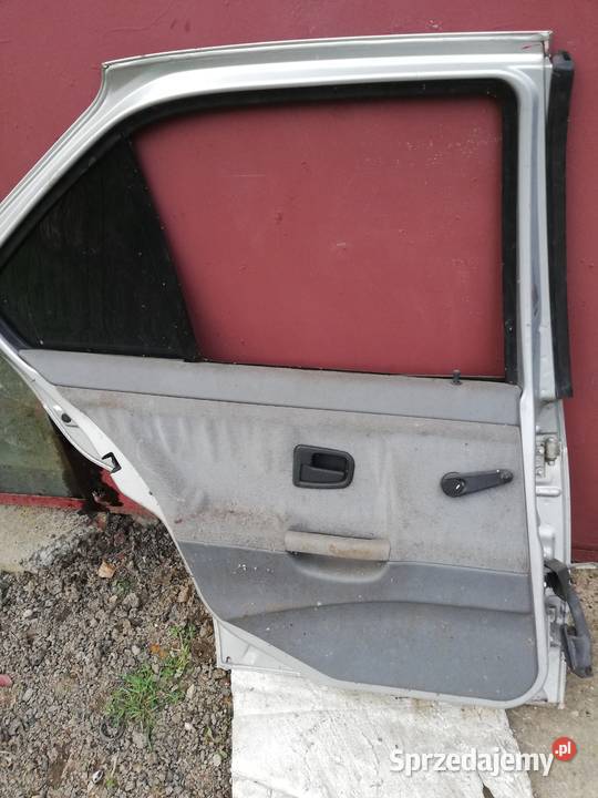 E36 drzwi tylne lewe sedan szyby szyby Kielce sprzedam