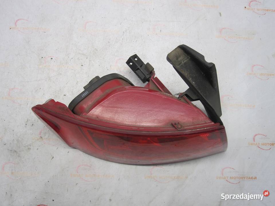 AUDI A4 B8 IV 08r lampa lewa tył 00968605