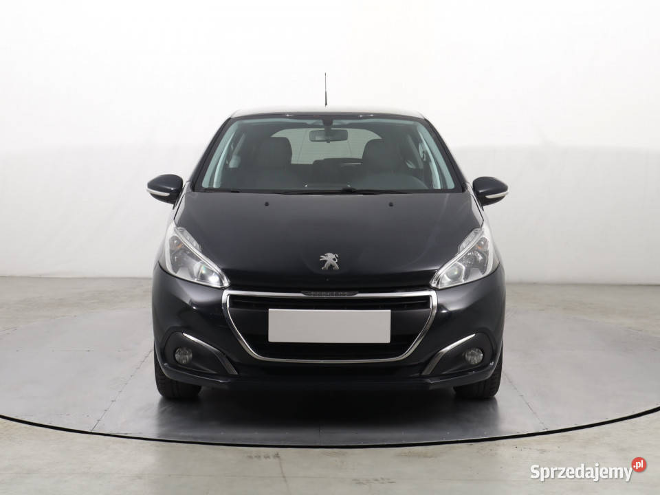 Peugeot 208 12 PureTech tempomat