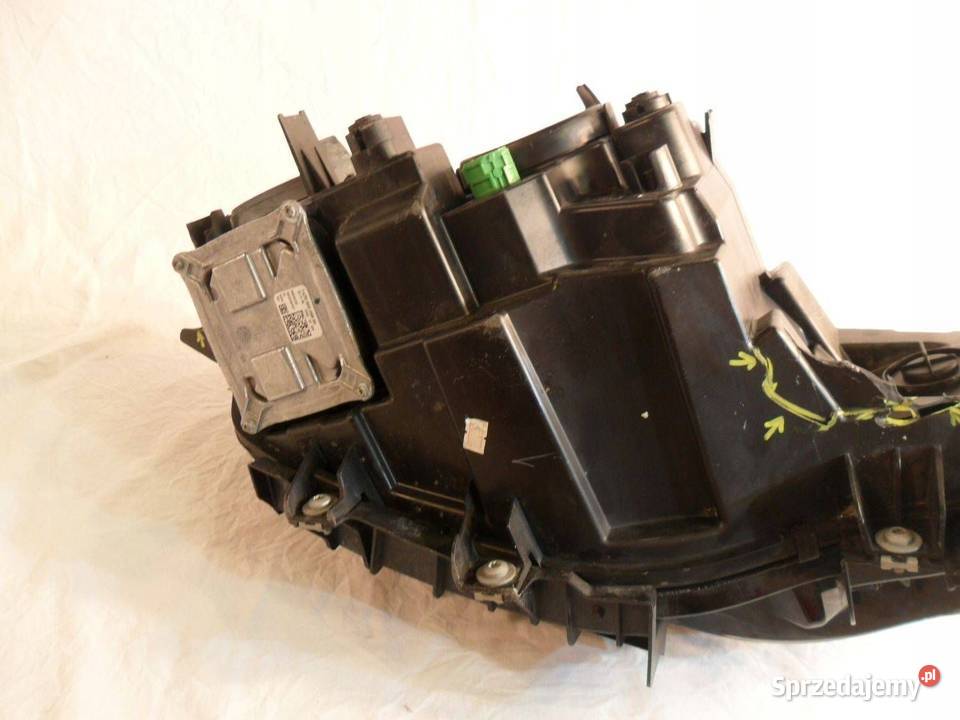 Reflektor Przód strona lewa Fiat Tipo B01720079 osobowe Nowy Tomyśl