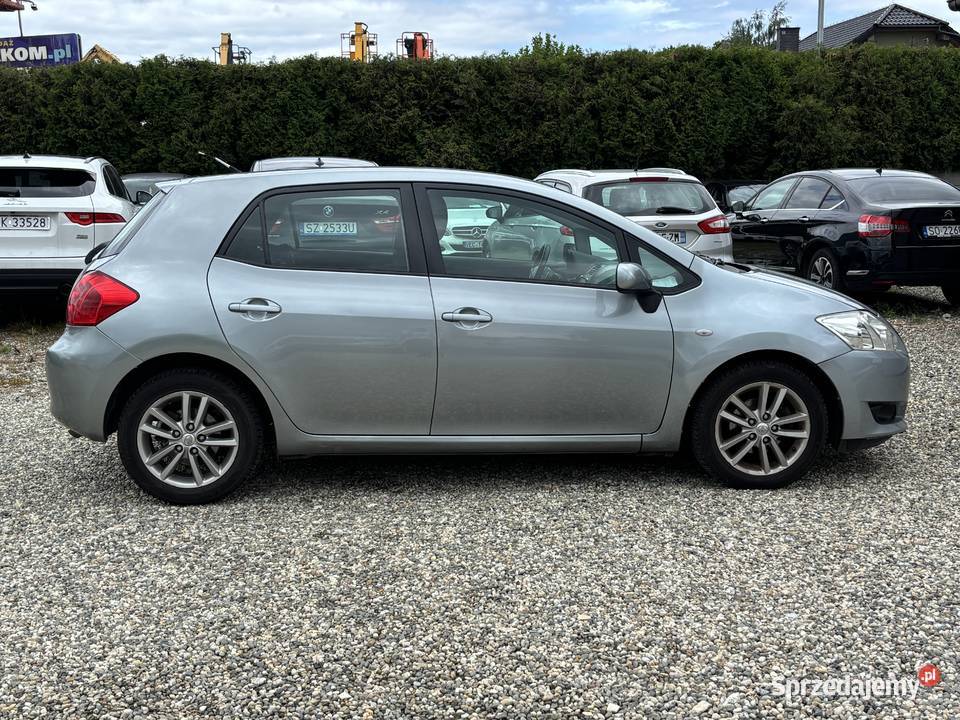 Toyota Auris Auris Paniówki