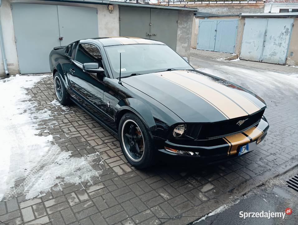 Ford Mustang 40 2007 Samochody osobowe Strzegom