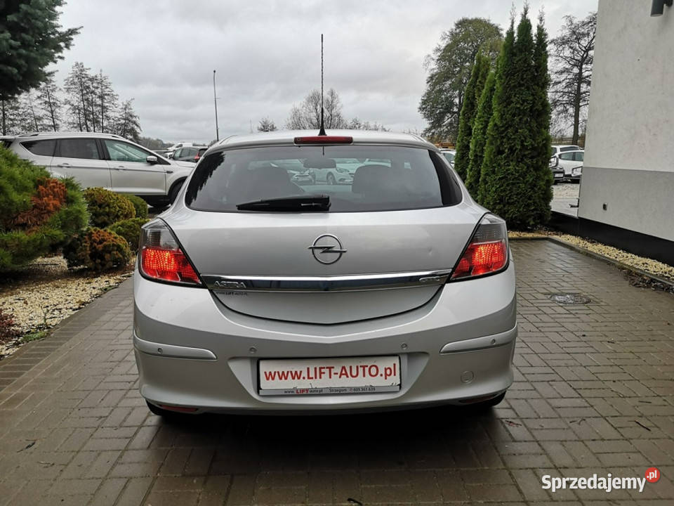 Opel Astra 16 16V 116 GTC Klima Parktronic Astra Strzegom