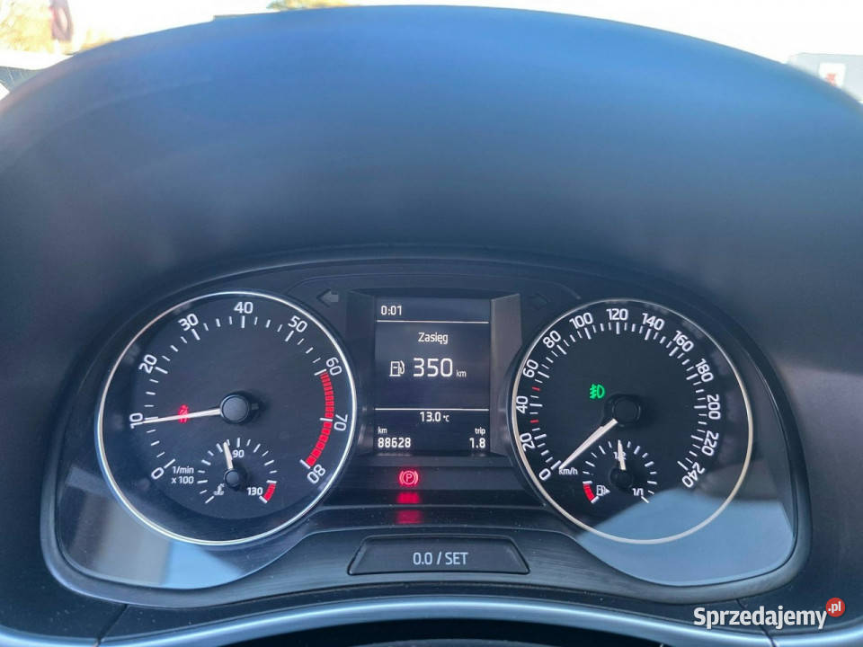 koda Fabia 10 TSI 95 Klima Bluetooth Grzane światła przeciwmgielne