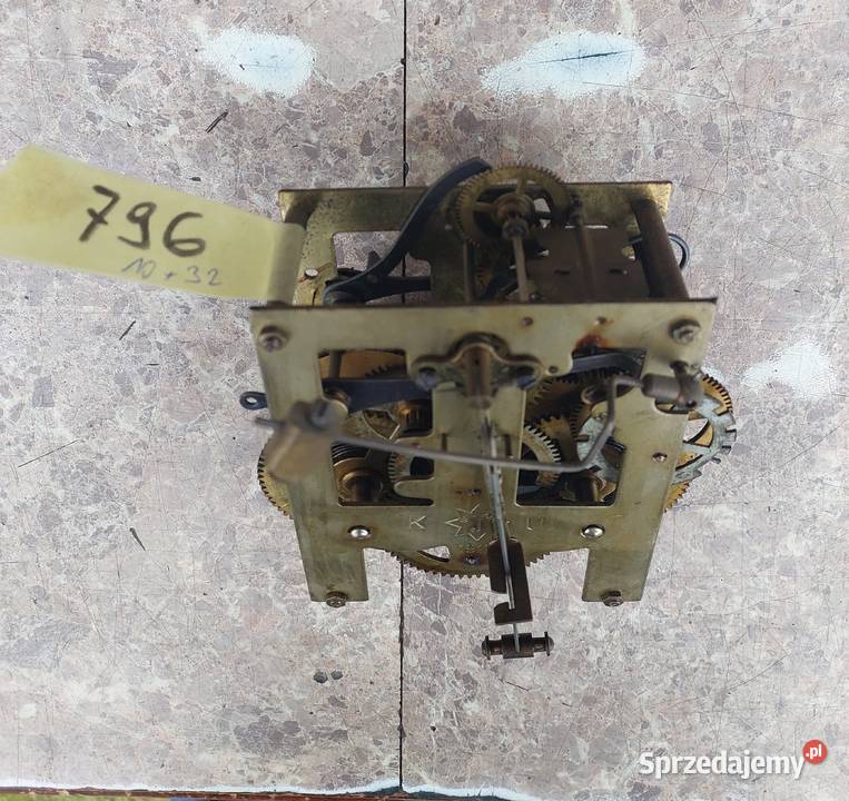 796 Mechanizm zegara ściennego Junghans 104 12 Tczew