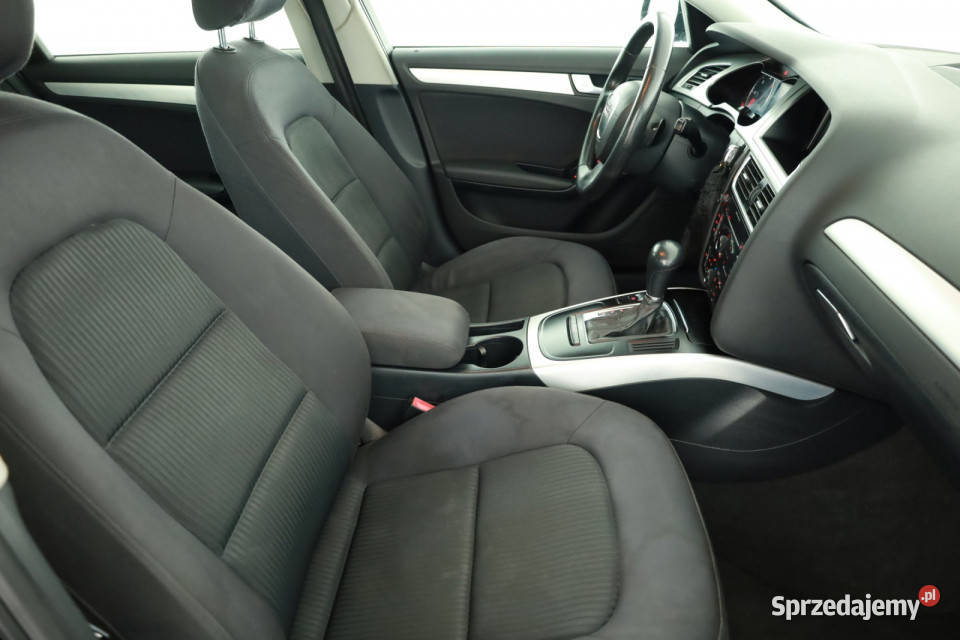 Audi A4 20 TDI światła przeciwmgielne Piaseczno sprzedam