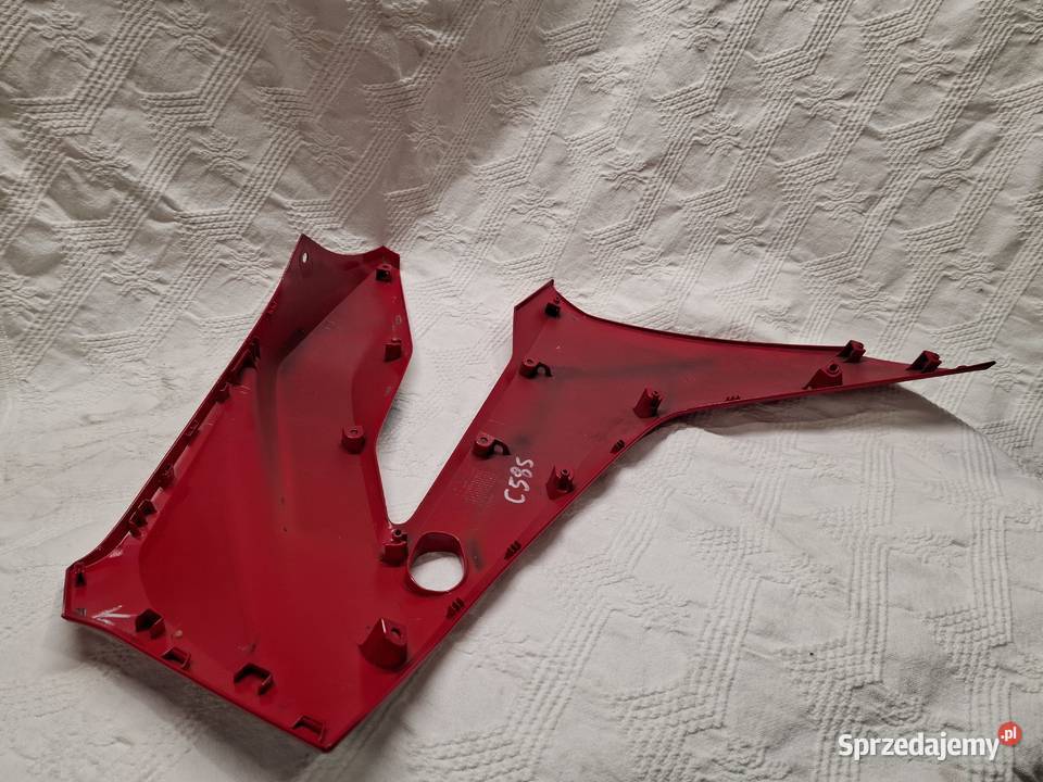 Honda CBR 650R Owiewka prawa Honda Obrzycko C585 wielkopolskie