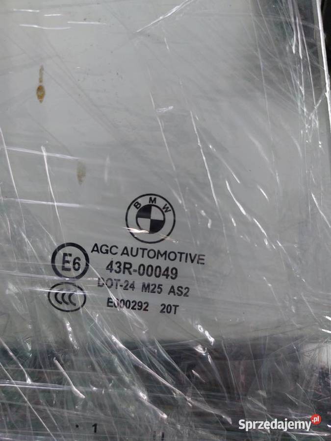 Szyba tylna prawa bmw f10 sedan osobowe Pierściec
