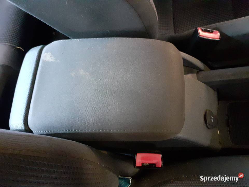 Fotele kanapa isofix sedan VW Jetta 2007 Rok produkcji 2007 Biłgoraj