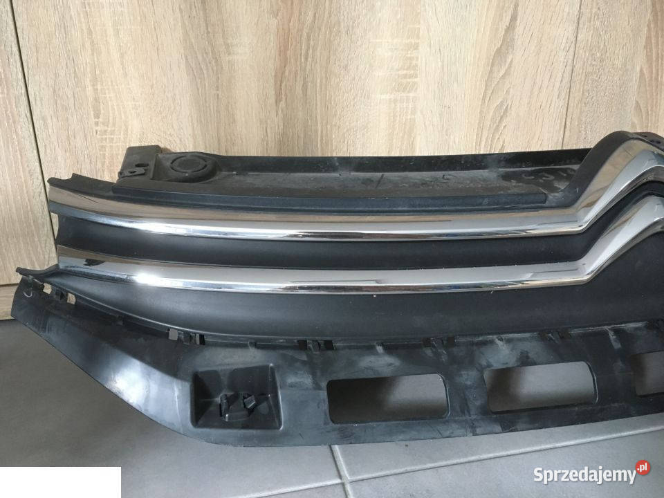 CITROEN C3 B618 2016 ATRAPA GRILL 9812063477 Części Kozubszczyzna
