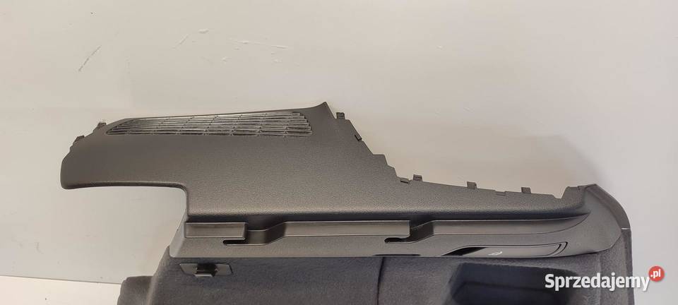 AUDI A4 B8 A5 8T Q5 BOCZEK BAGAŻNIKA PRAWY dolnośląskie sprzedam