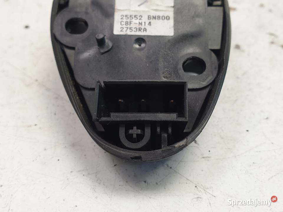 Nissan Primera P12 PANEL RADIA Przełącznik Panele sterowania, przełączniki Rudka sprzedam