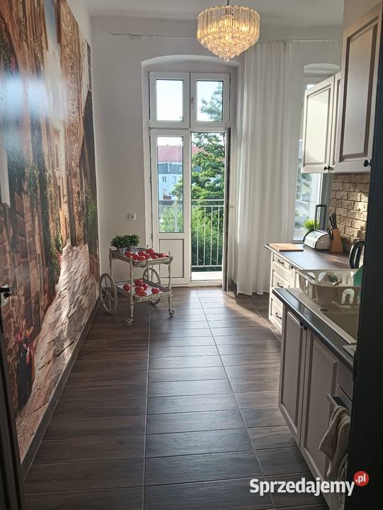 Mieszkanie107m2 Centrum 4 pokoje 2 balkony Sprzedaż Sprzedaż pomorskie