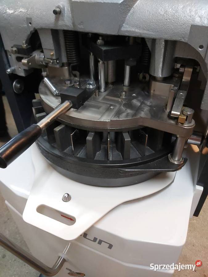 Dzielarka do bułek SINMAG z 2024zakres 40120 Gastronomia Bydgoszcz