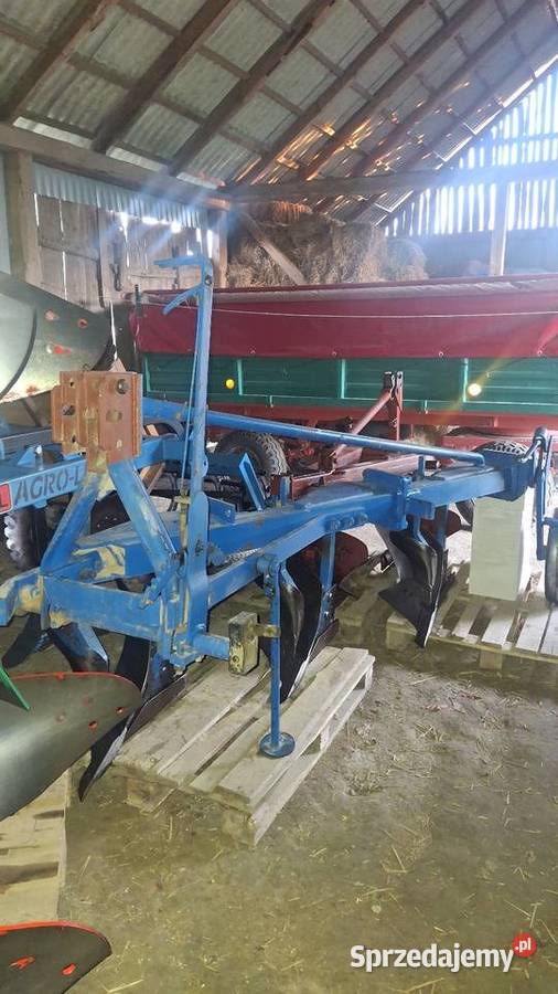Pług rabe werk 4 skibowy z przedpłużkami 31 Janówka Wschodnia