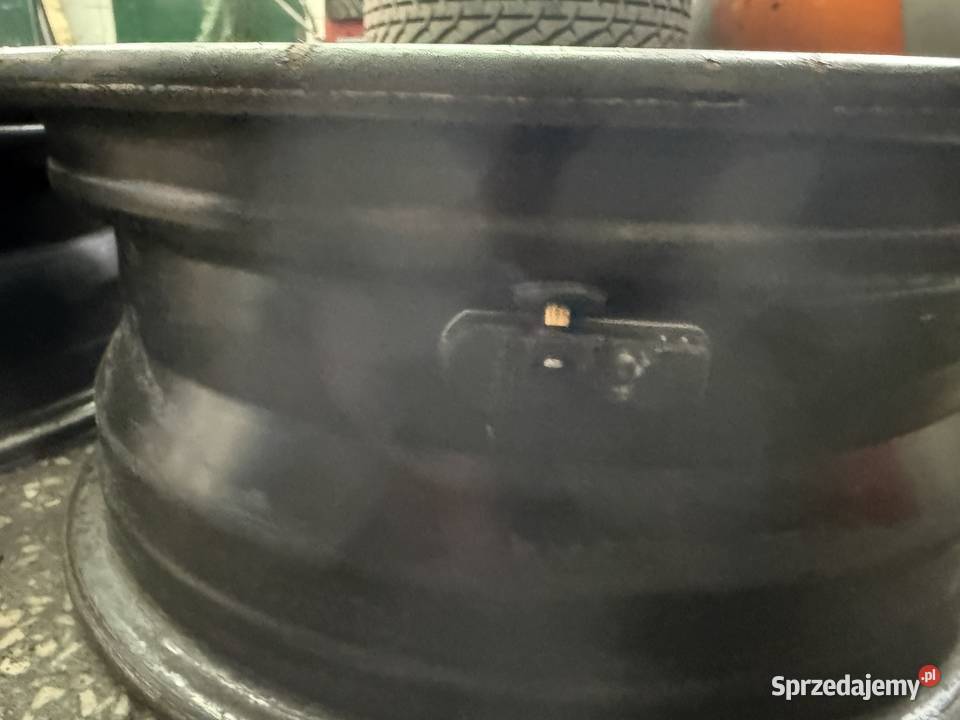 Dacia felgi stalowe z czujnikami 6Jx15