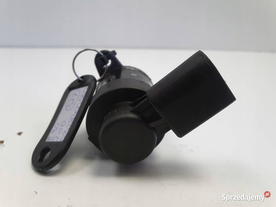 BMW E87 E90 20 D CZUJNIK PALIWA zawór 0928400560 osobowe Janów