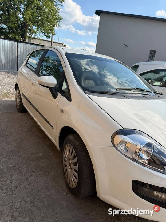 Fiat Punto EVO 12 benzyna 4/5 Skarżysko-Kamienna sprzedam