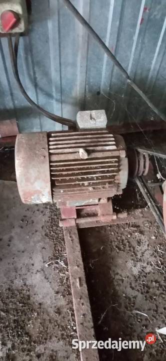 Śrutownik kamieniowy na prąd siłowy Lubicz Dolny nieuszkodzony sprzedam