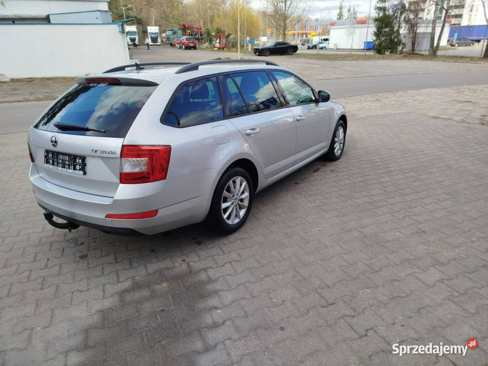 koda Octavia 16 TDi III 2013 VAT marża wielkopolskie