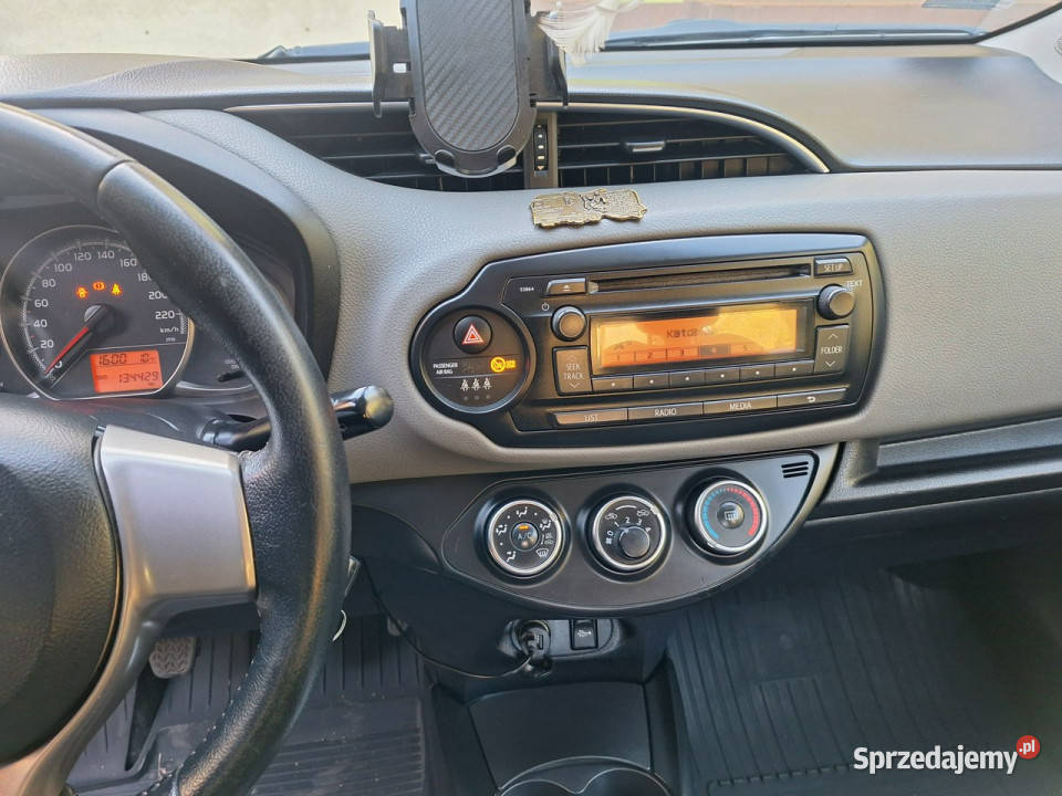 Toyota Yaris III 20112019 światła do jazdy dziennej sprzedam