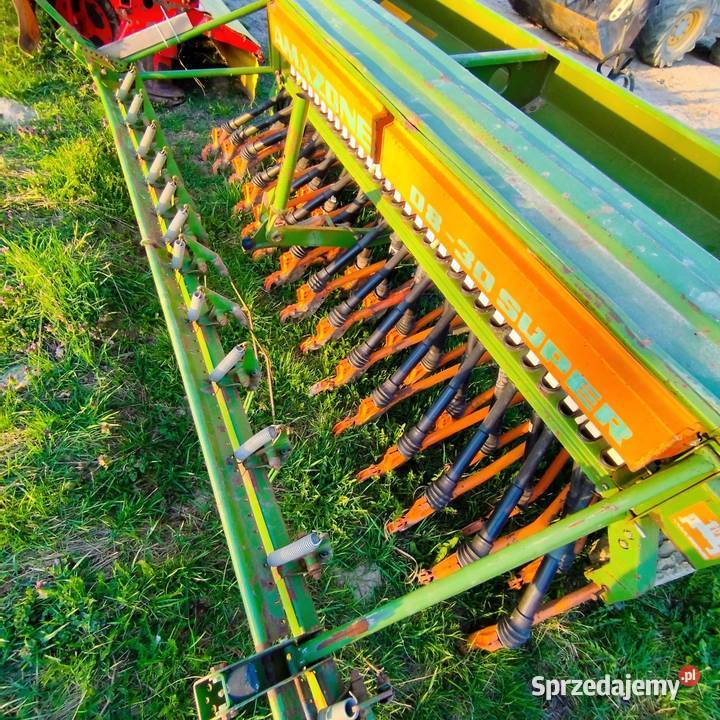 Siewnik zbożowy Amazone D8 Super 3m 29 redlic nieuszkodzony Michów
