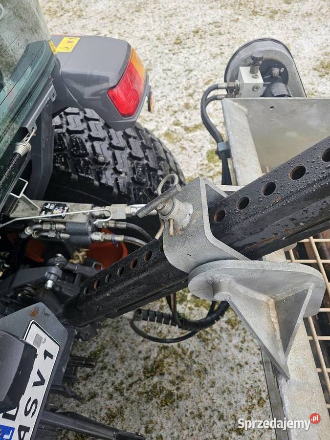 Posypywarka samozaładowcza piasku soli Fjaras nieuszkodzony Sosnowa