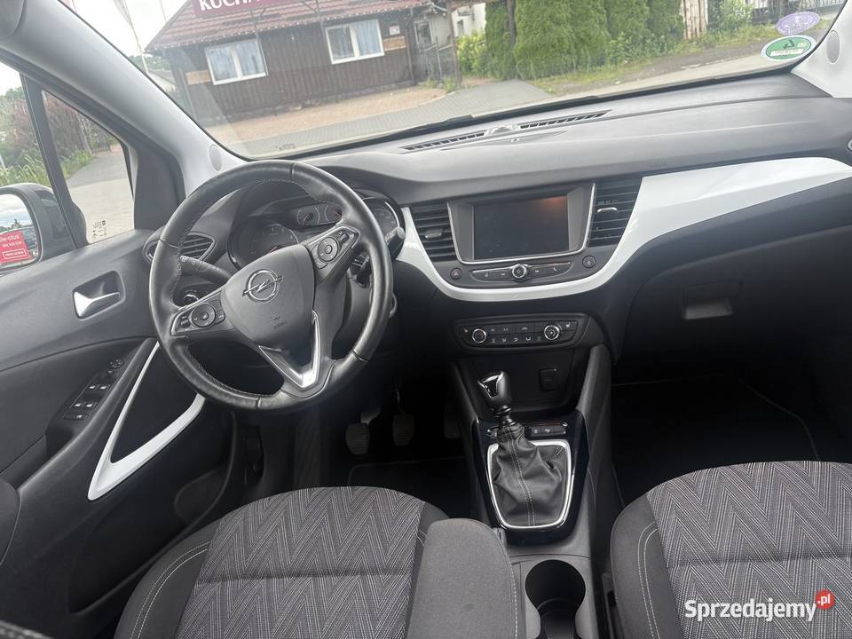 Opel Crossland X 12 benzyna 110 2020 Bogate lakier metallic kujawsko-pomorskie
