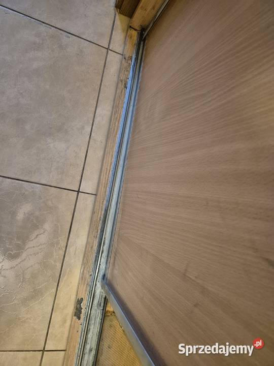 Zlecę naprawę drzwi szafy Szafy i garderoby mazowieckie