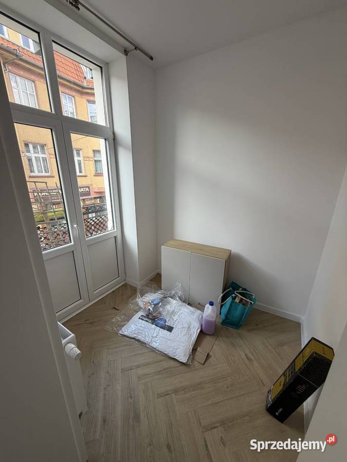 Nowe remoncie 40m z balkonem w centrum miasta