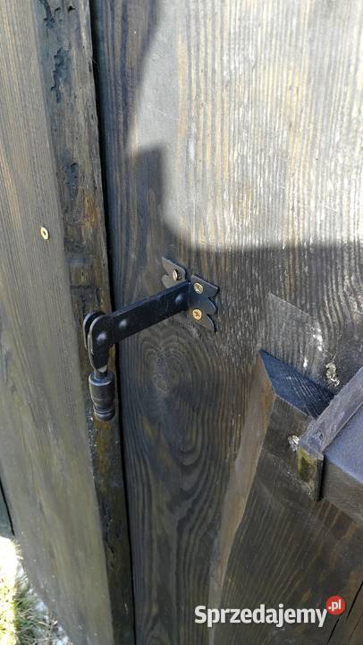 Rustykalna okiennica drewniana altanowa Radków