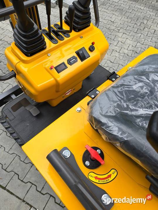 Nowa minikoparka Berger Kraus BK900A Rok produkcji 2025 Nowy Sącz