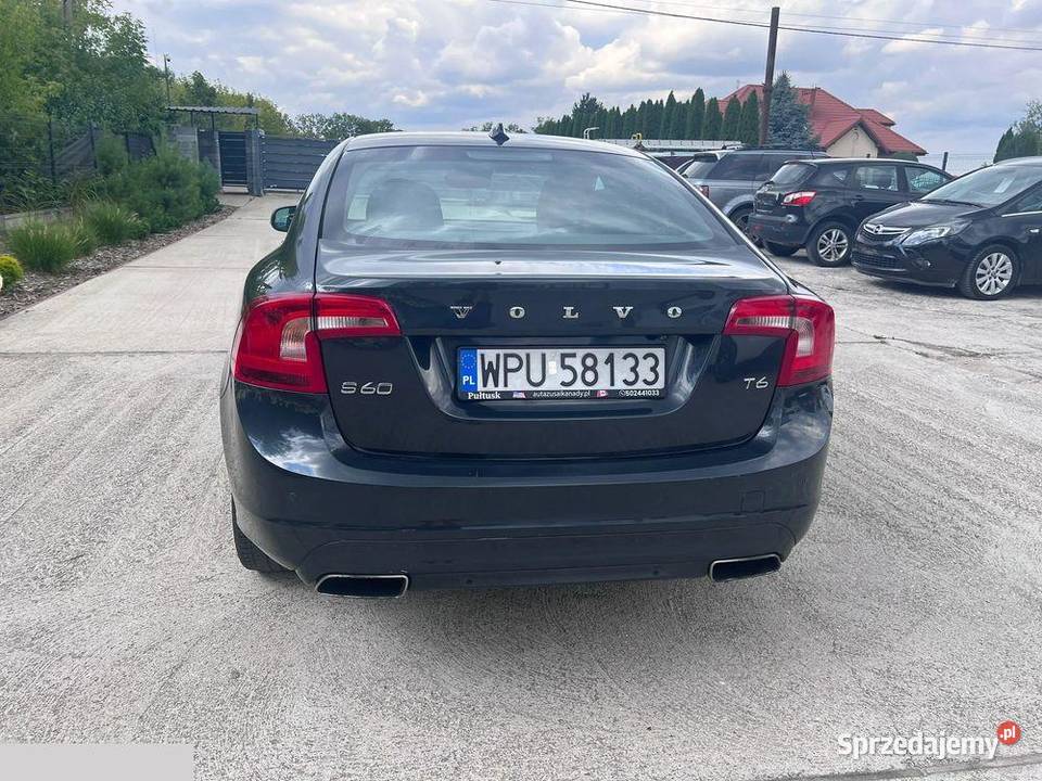 Volvo S60 PLATINUM 20 benzyna 306 2015r