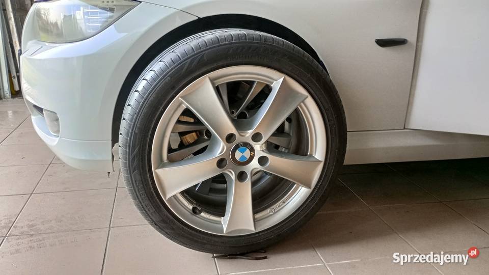 BMW E91 320d 2010r 2000cm3