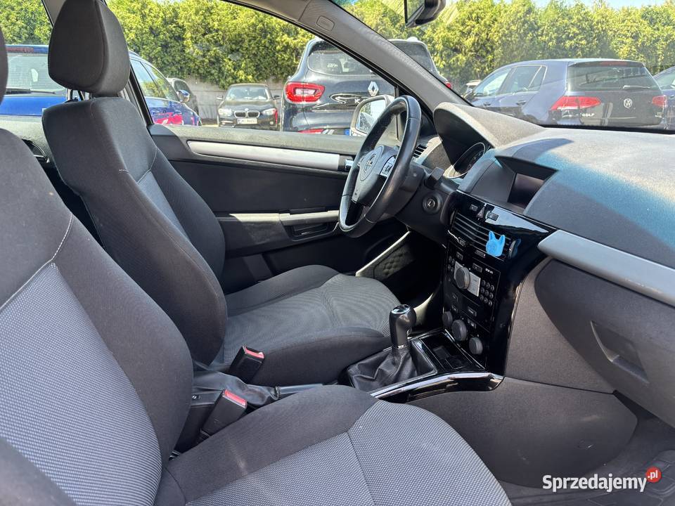 Opel Astra Rok produkcji 2010 śląskie sprzedam