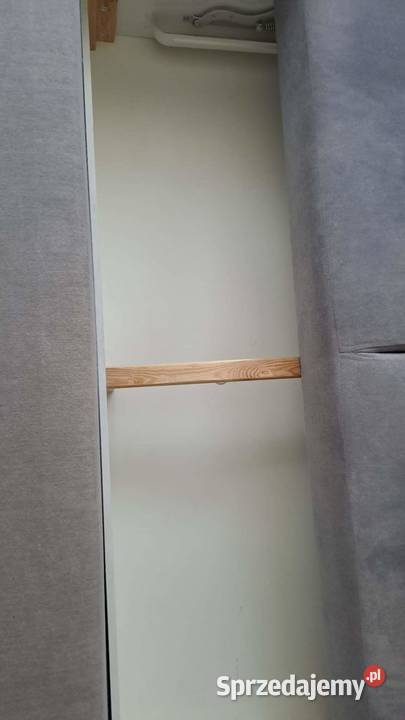 Sprzedam szarą rozkładaną kanapę z 2 poduszkami Dom i Ogród Łódź sprzedam