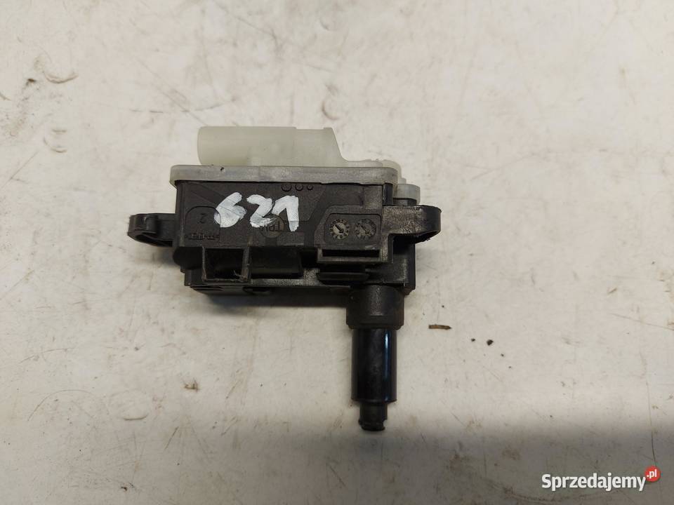 BMW G21 G20 Kombi 330e zamek siłownik klapki