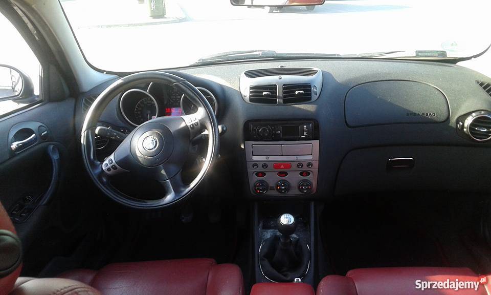 Alfa 147 2003 19 140 5 drzwi miesiąc w kraju Gdynia sprzedam