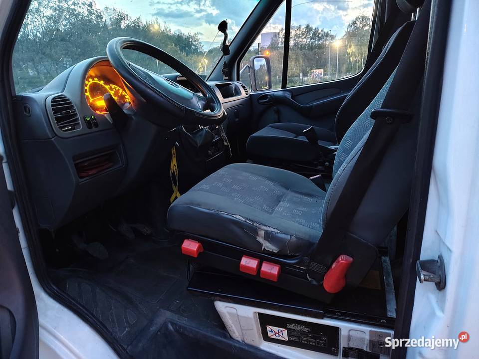 MercedesBenz sprinter 313cdi autolaweta kupiony w Polsce Jaworzno sprzedam