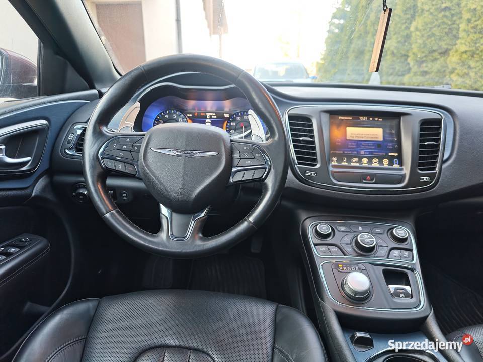 Chrysler 200s 2015r 36 AWD LPG nieuszkodzony 200 Zgierz