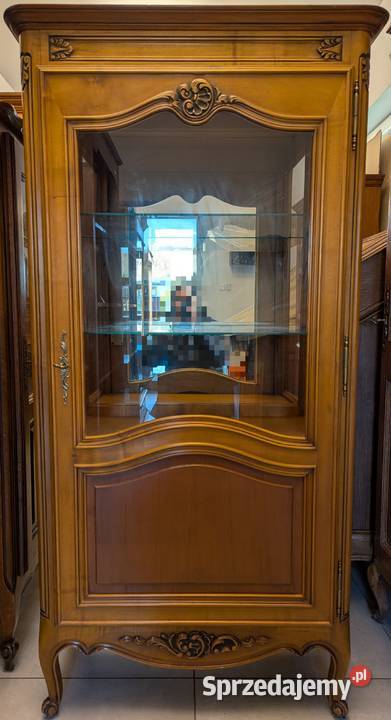 Piękna witrynaserwantka ludwikowska orzechsklep sprzedam