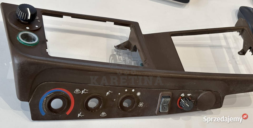 John Deere 6110 6210 Obudowa Ramka Mocowanie Jastrzębniki