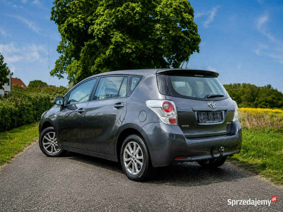Toyota Verso Sadlno