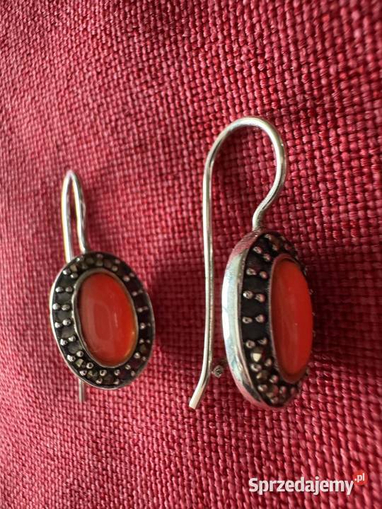 Kolczyki srebrne z markazytami z koralem
